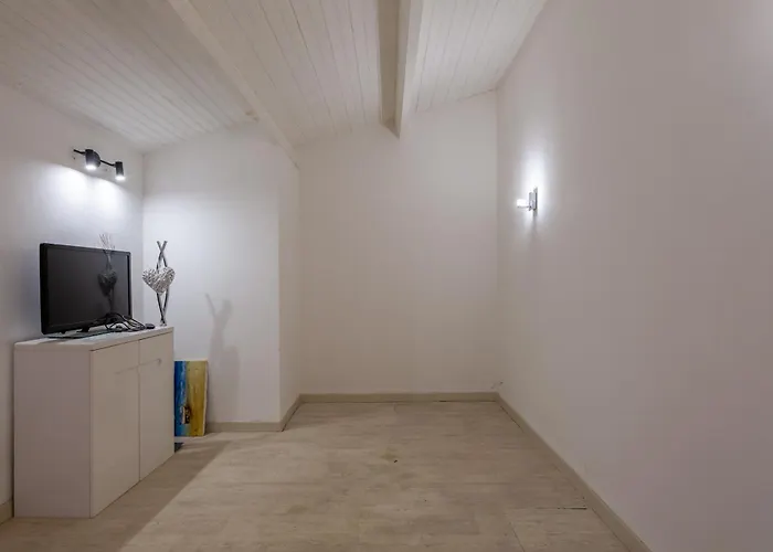 La Colombette - Climatisee Avec Piscine Fréjus